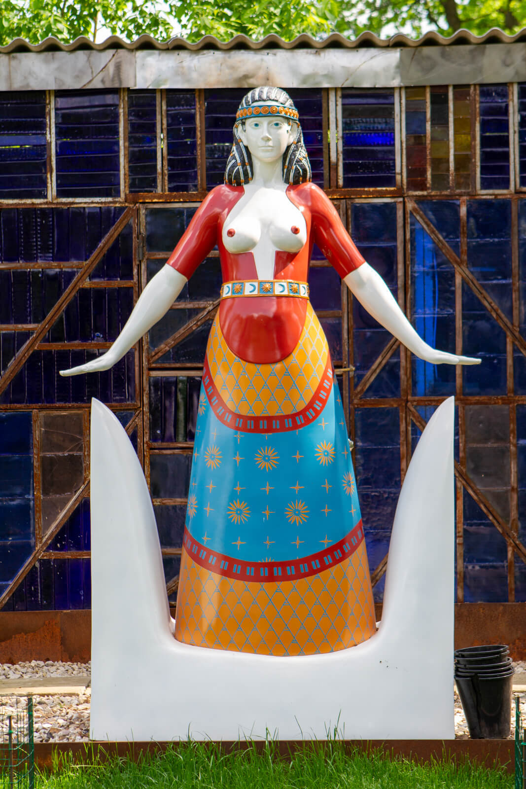 kritskaya-zhrica-2