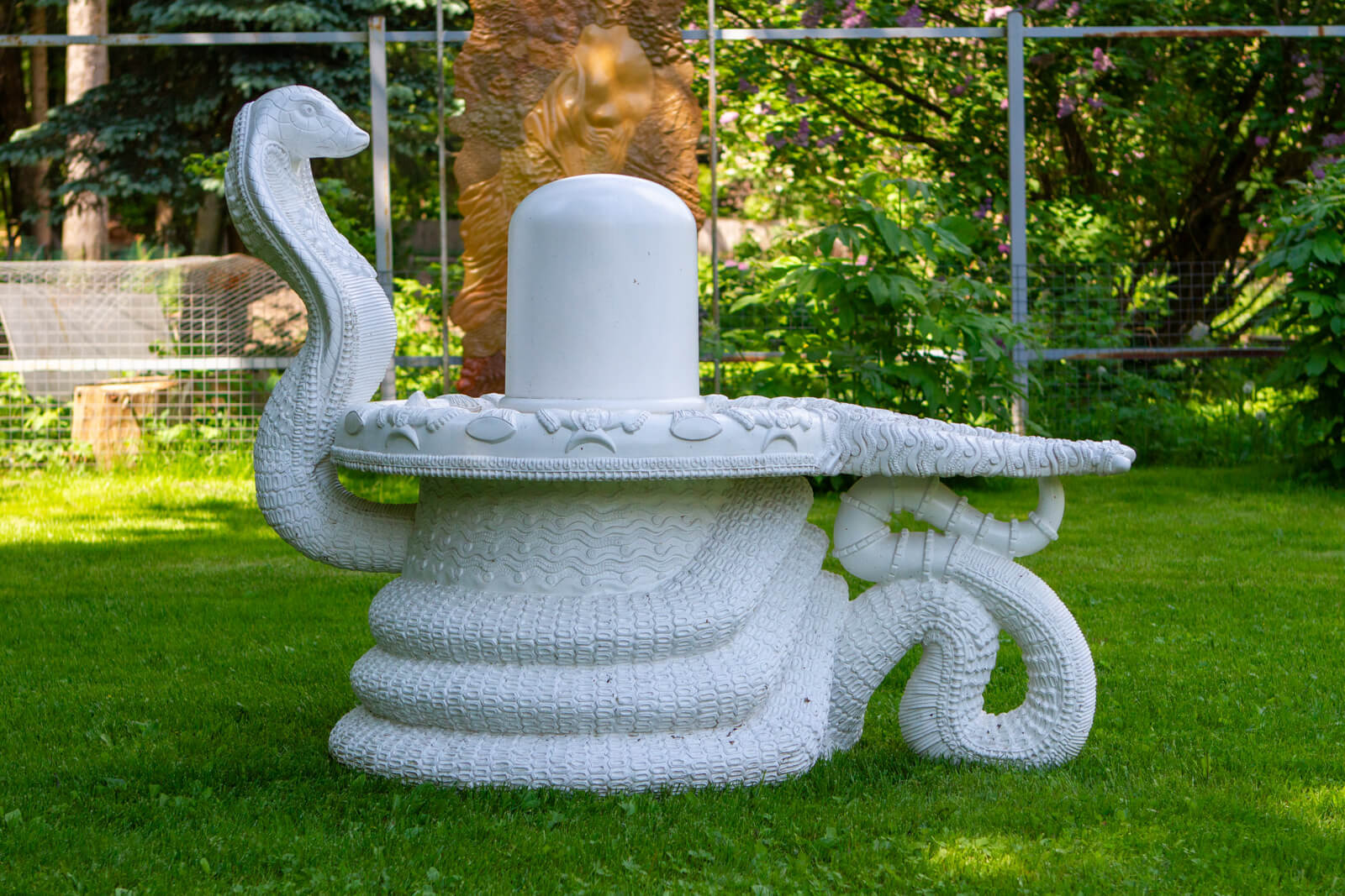 shiva-lingam-3
